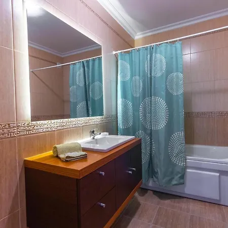 Sergio S Place - Farm Village - By Algarkasa וילה *