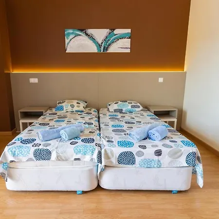 Sergio S Place - Farm Village - By Algarkasa אלבופיירה